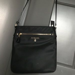 *NEW* Black, Michael Kors Satchel Purse